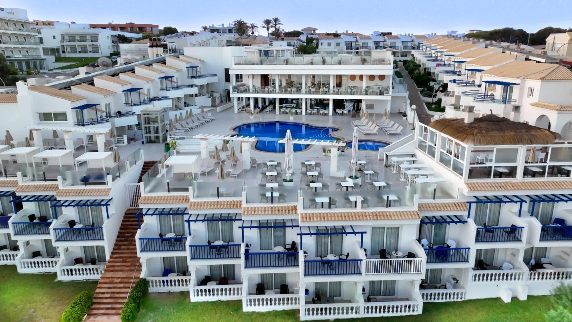 Parque Nereida Suites Hotel Cala Ratjada  Exterior photo